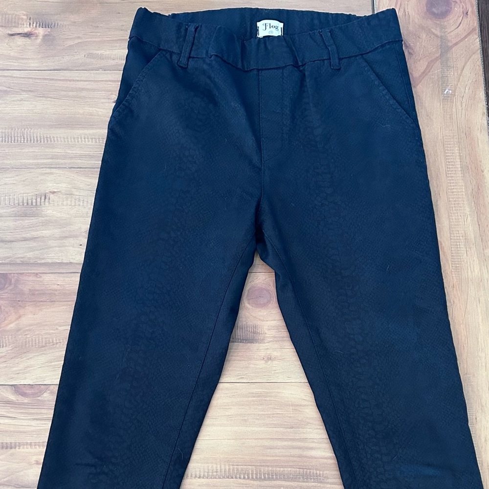 Bevy Flog Dafna pants black snake pattern size 29